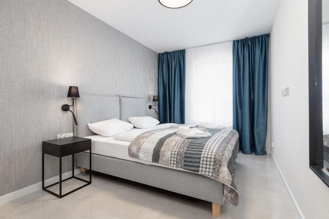 Sun Towers Lux Apartments By Renters Prestige 슈비노우이스쳬 외부 사진