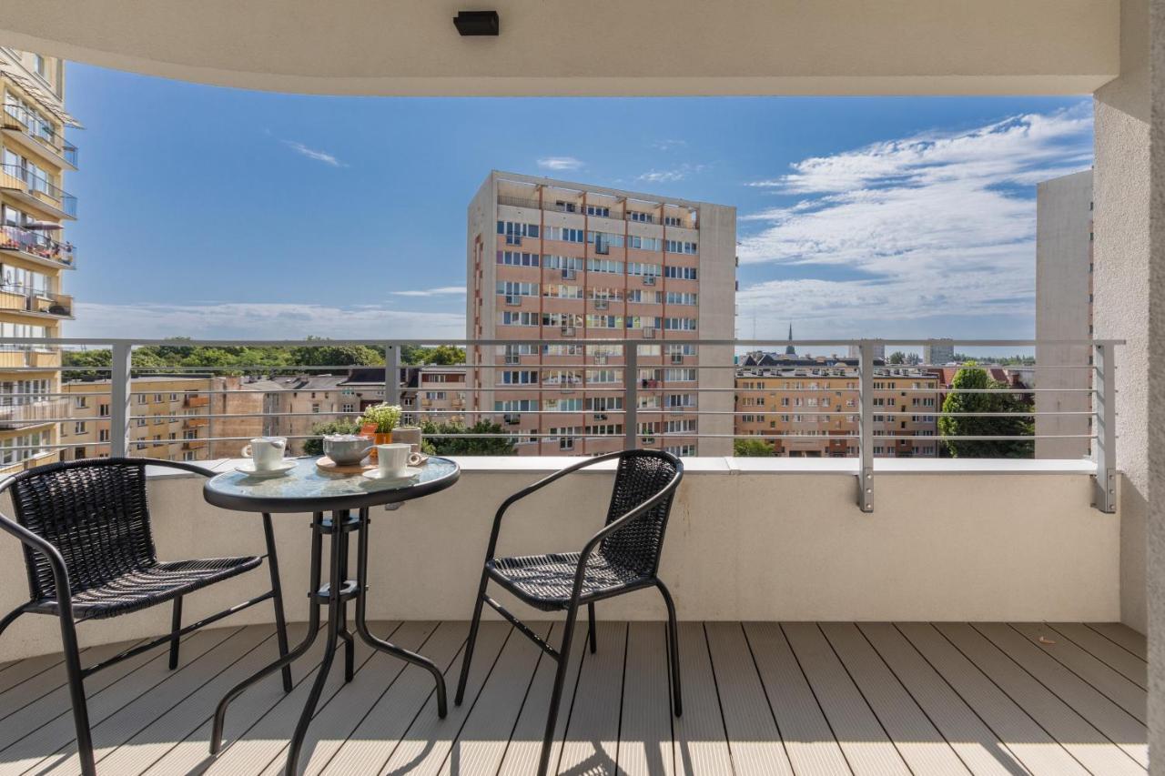 Sun Towers Lux Apartments By Renters Prestige 슈비노우이스쳬 외부 사진