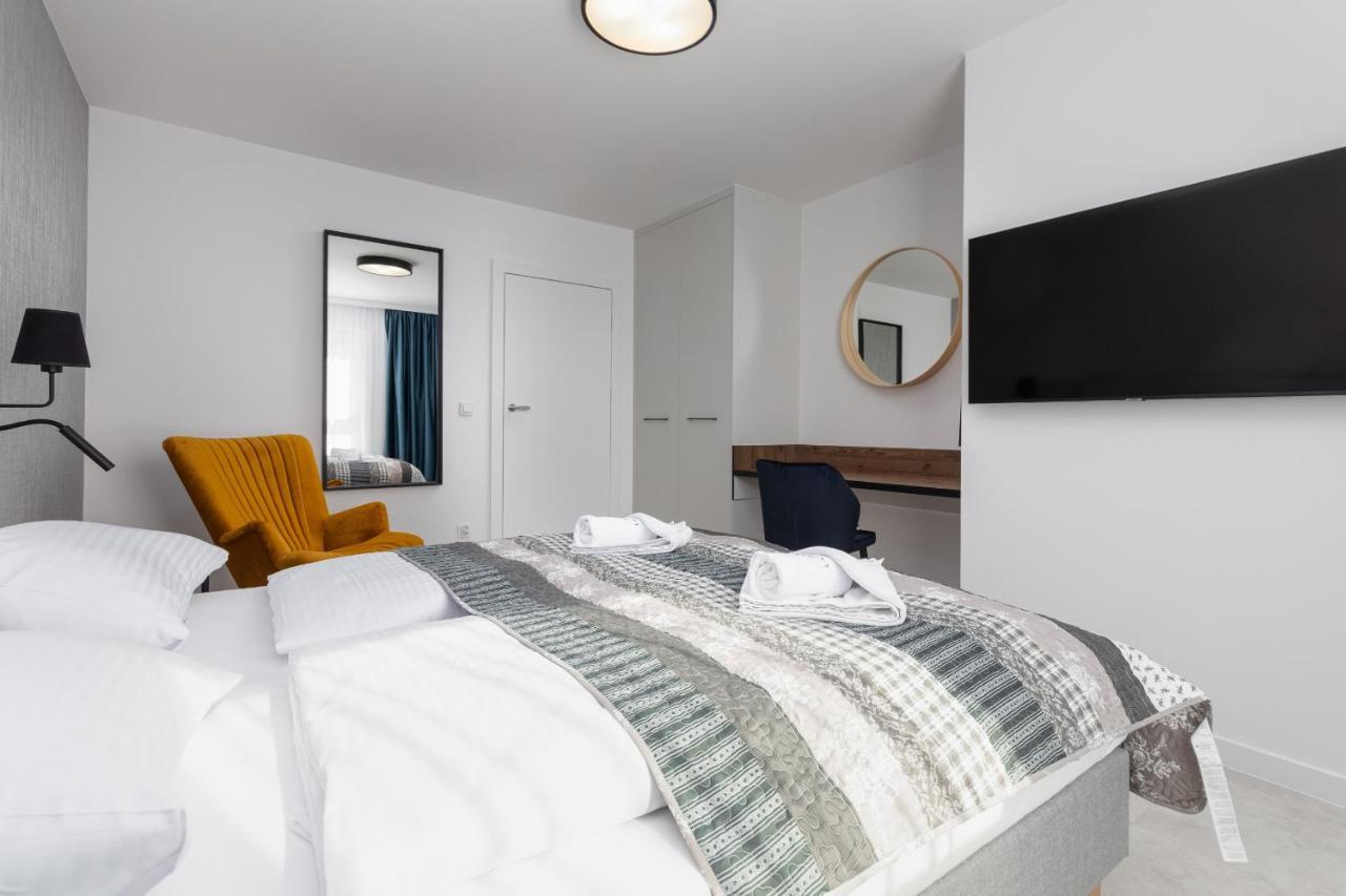 Sun Towers Lux Apartments By Renters Prestige 슈비노우이스쳬 외부 사진